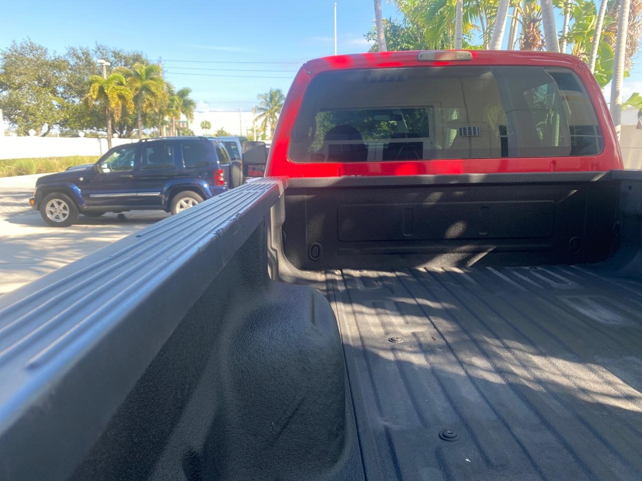 2008 Ford Super Duty F-350 DRW XL LOW MILES 43,076 4WD Pompano Beach FL