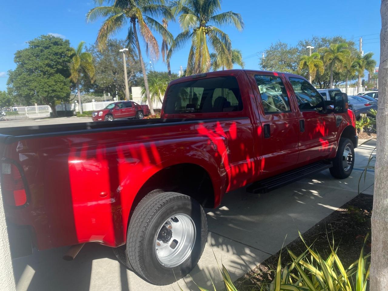 2008 Ford Super Duty F-350 DRW XL LOW MILES 43,076 4WD Pompano Beach FL