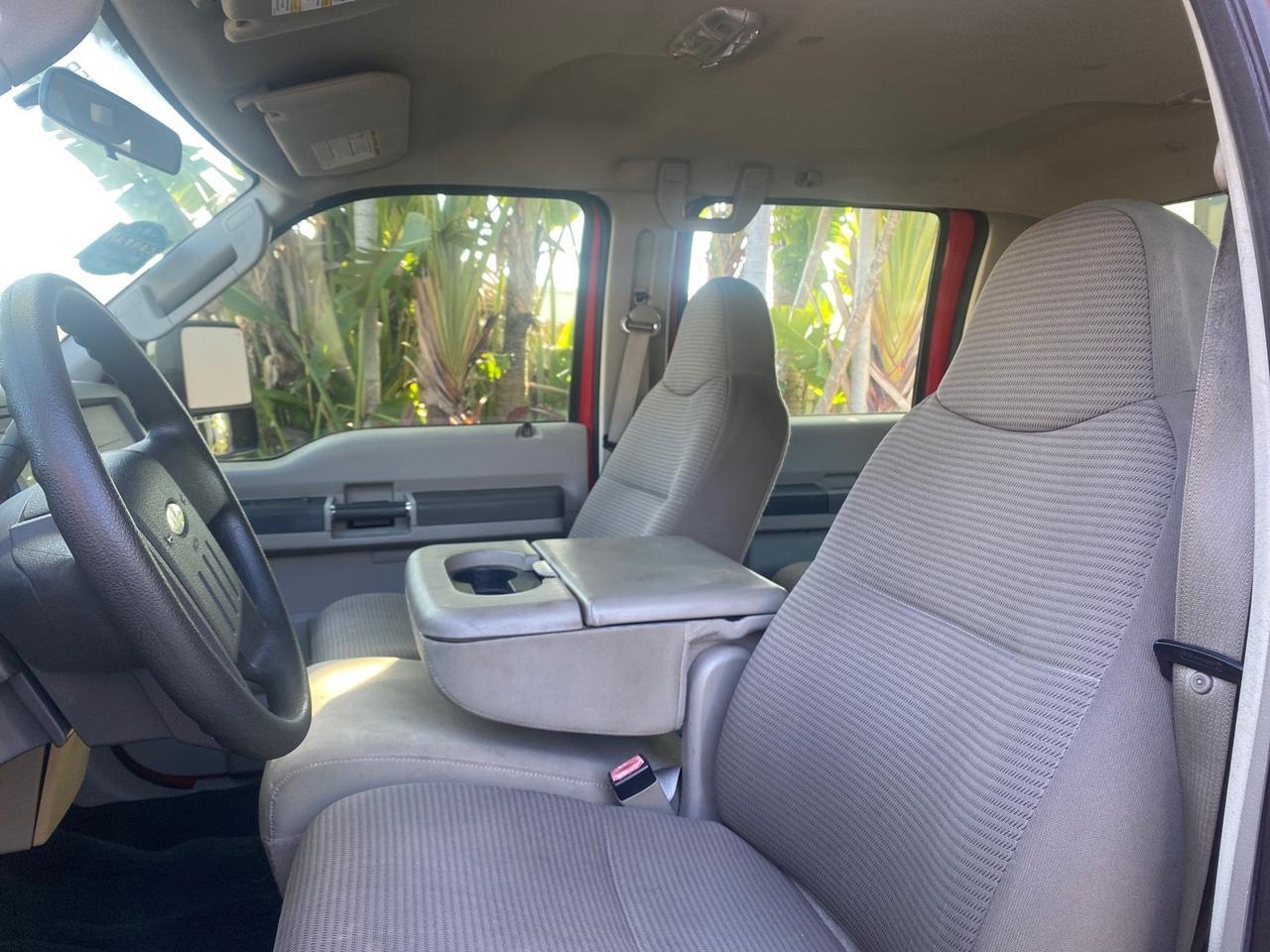 2008 Ford Super Duty F-350 DRW XL LOW MILES 43,076 4WD Pompano Beach FL