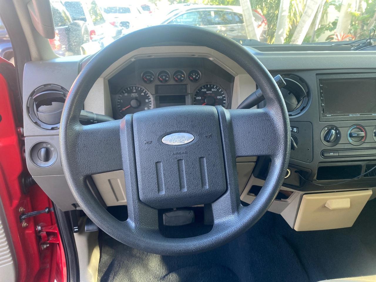 2008 Ford Super Duty F-350 DRW XL LOW MILES 43,076 4WD Pompano Beach FL