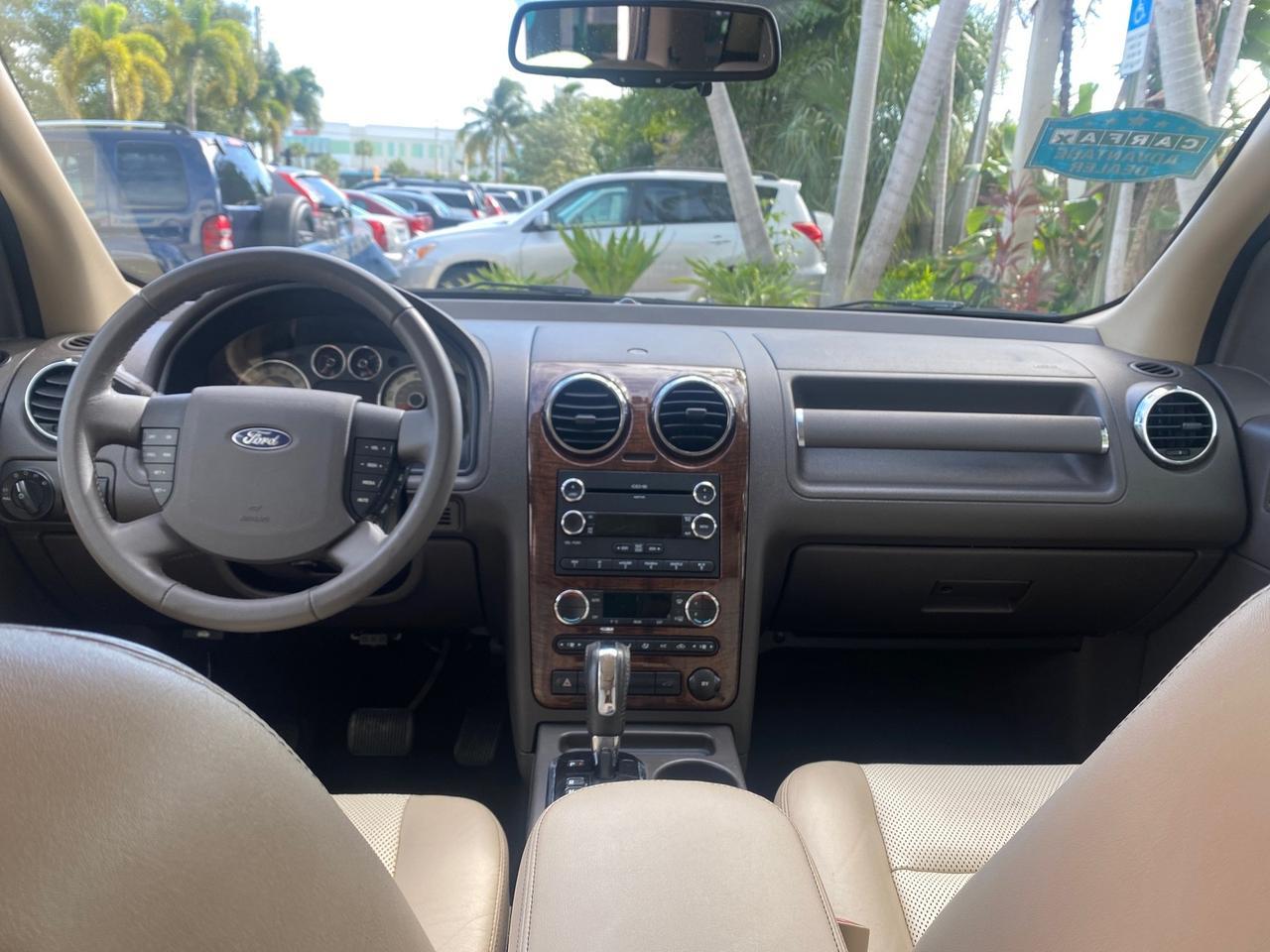 2008 Ford Taurus X Eddie Bauer LOW MILES 46,208 Pompano Beach FL