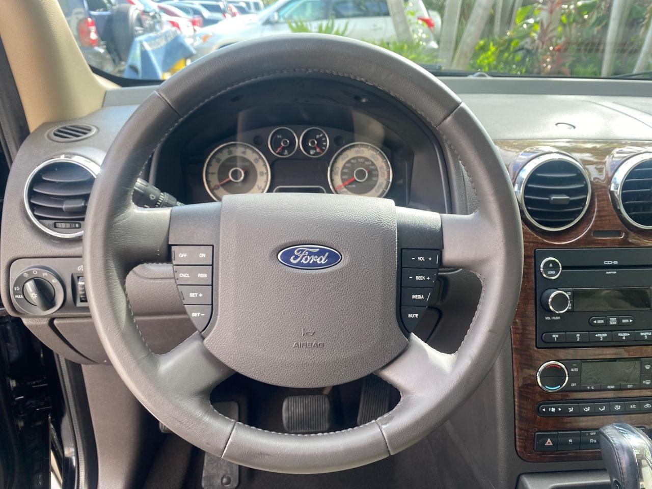2008 Ford Taurus X Eddie Bauer LOW MILES 46,208 Pompano Beach FL
