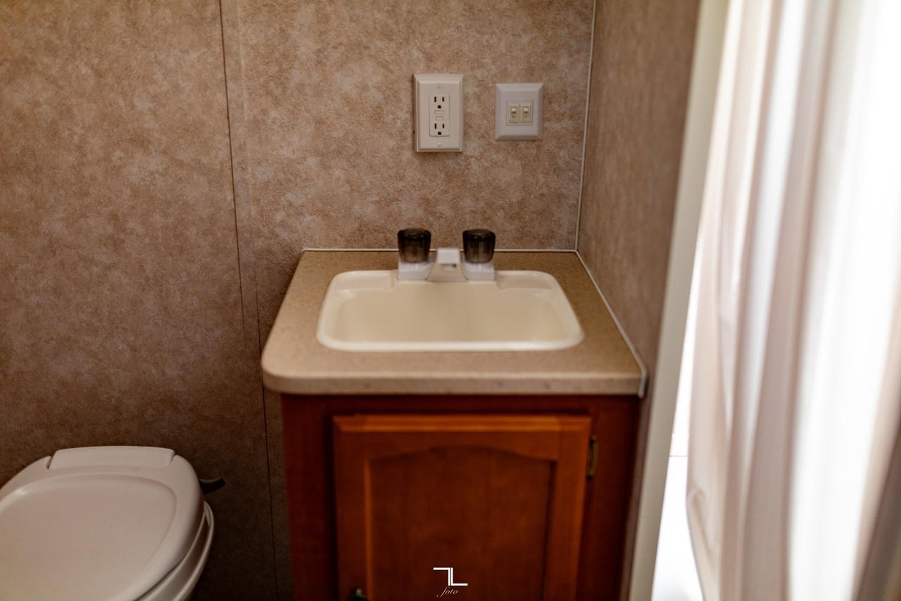 2008 Forest River Wildwood 25 LE Red Deer AB