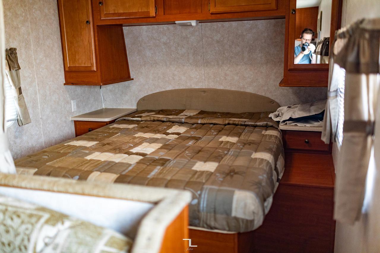 2008 Forest River Wildwood 25 LE Red Deer AB