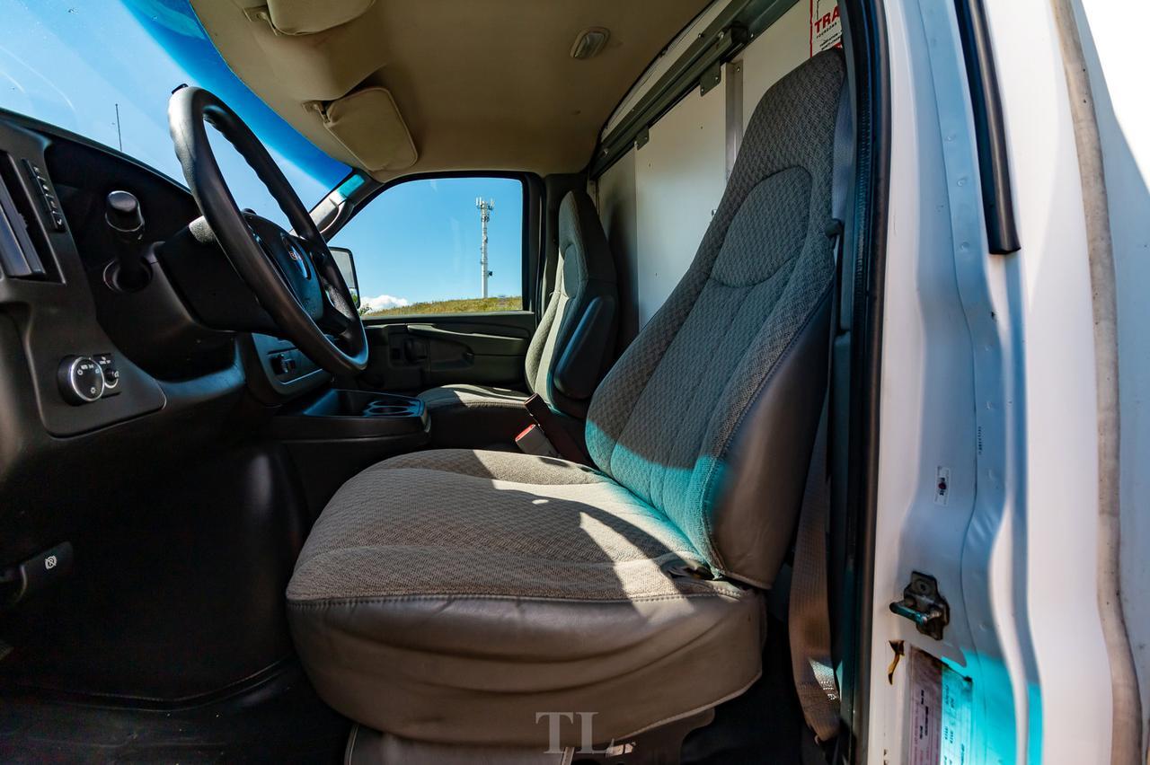 2008 GMC Savana G3500 Cutaway Cube Van Diesel Power Gate Red Deer AB