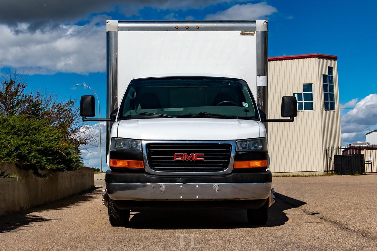 2008 GMC Savana G3500 Cutaway Cube Van Diesel Power Gate Red Deer AB