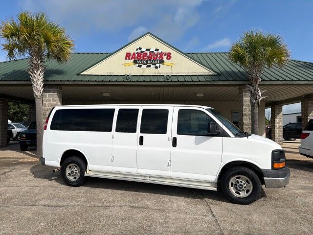 2008 GMC Savana Passenger