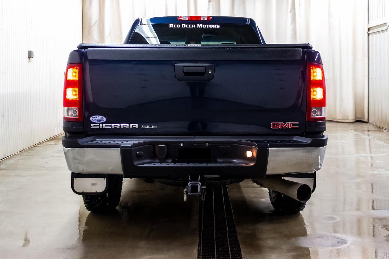 2008 GMC Sierra 2500HD 4x4 Crew Cab SLE Diesel Red Deer AB
