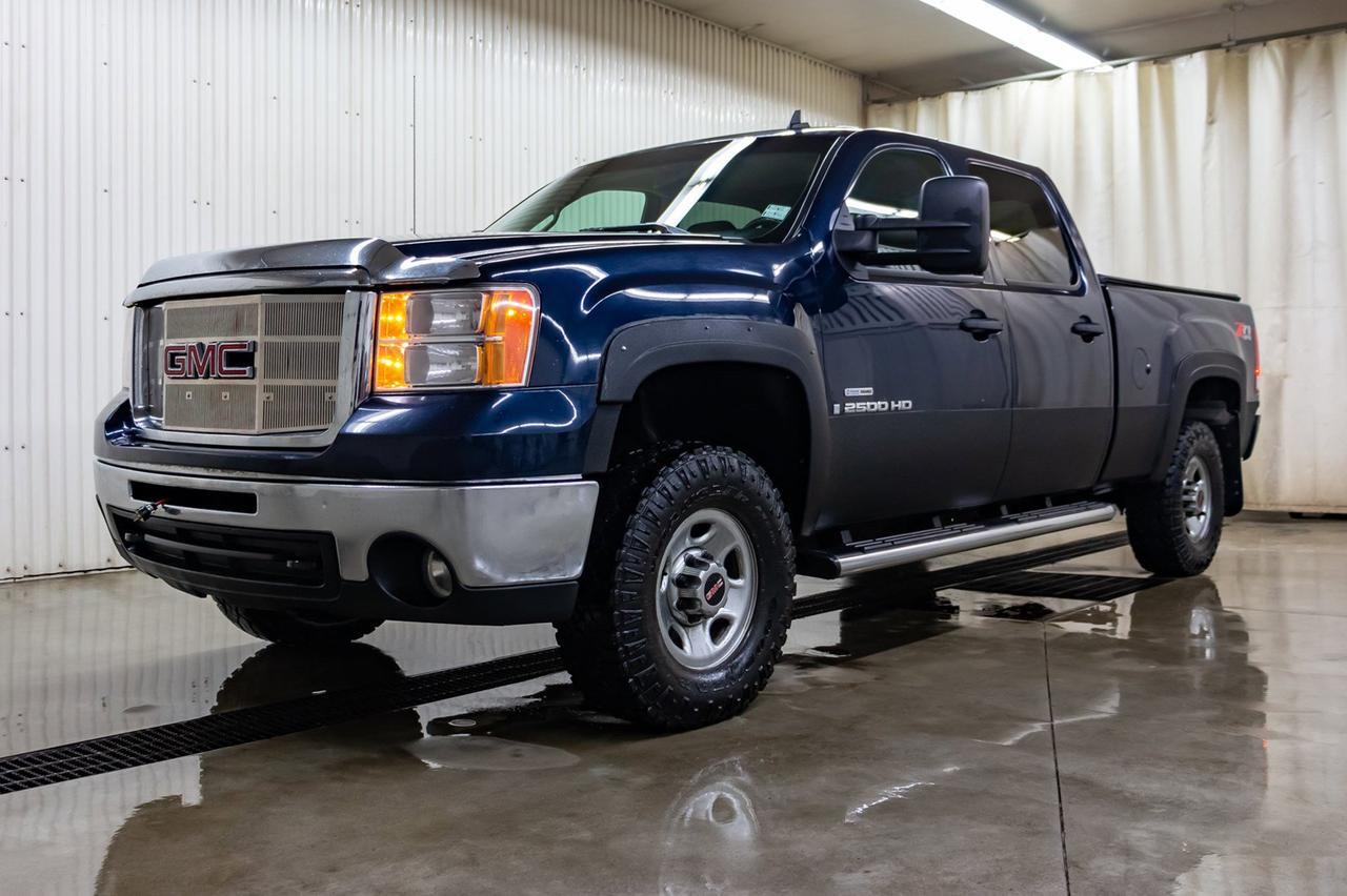 2008 GMC Sierra 2500HD 4x4 Crew Cab SLE Diesel Red Deer AB