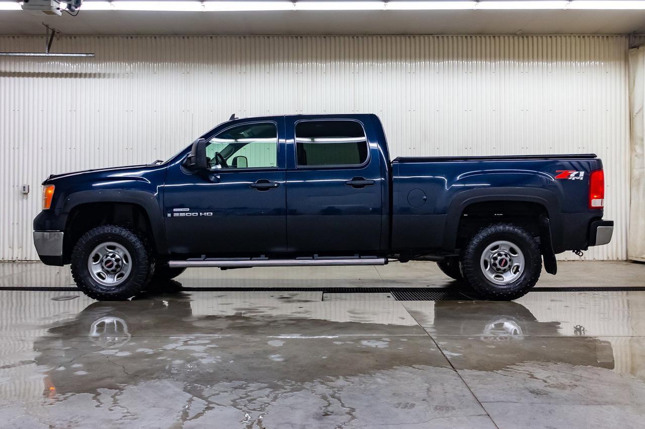 2008 GMC Sierra 2500HD 4x4 Crew Cab SLE Diesel Red Deer AB