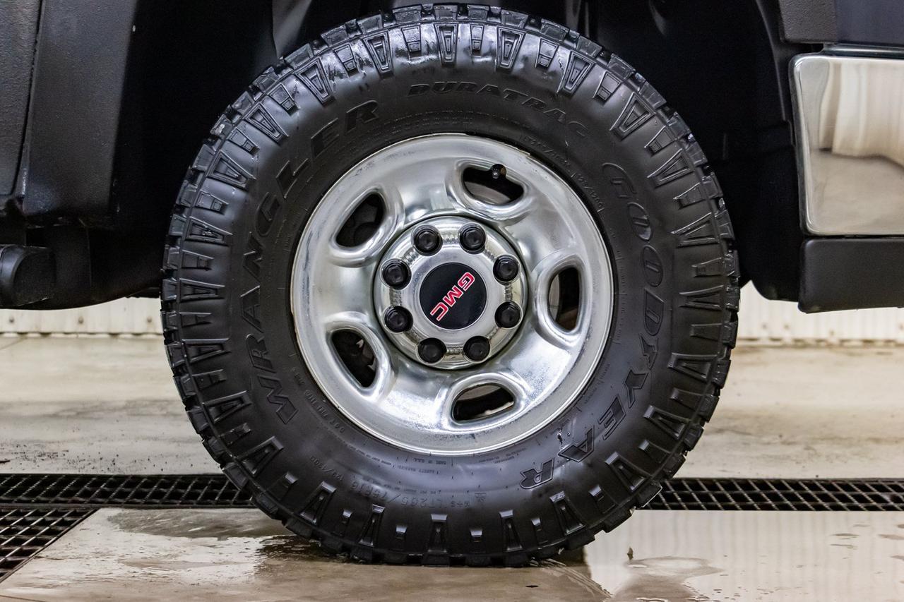 2008 GMC Sierra 2500HD 4x4 Crew Cab SLE Diesel Red Deer AB