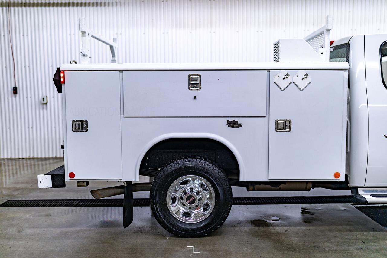 2008 GMC Sierra 2500HD 4x4 Ext Cab SLE Mechanics Box Red Deer AB