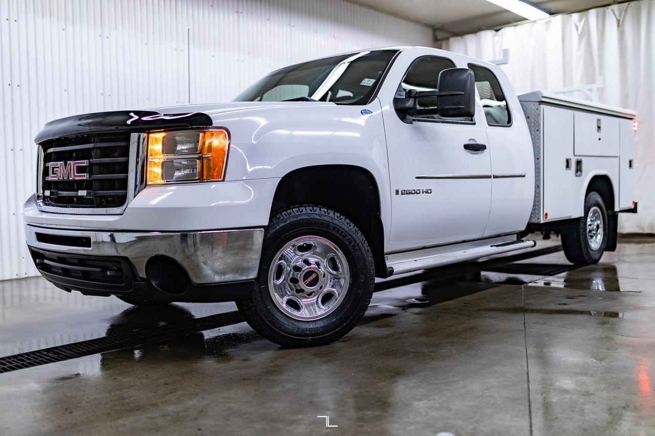 2008 GMC Sierra 2500HD 4x4 Ext Cab SLE Mechanics Box Red Deer AB