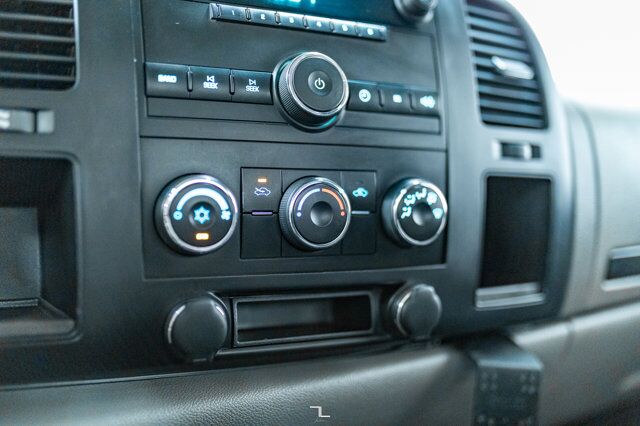 2008 GMC Sierra 2500HD 4x4 Ext Cab SLE Mechanics Box Red Deer AB