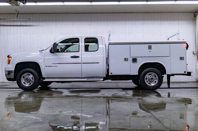 2008 GMC Sierra 2500HD 4x4 Ext Cab SLE Mechanics Box Red Deer AB