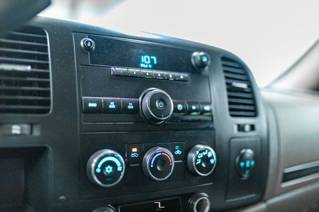 2008 GMC Sierra 3500HD 4x4 Reg Cab LT Dump Box Diesel Dually Red Deer AB