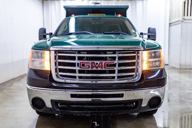 2008 GMC Sierra 3500HD 4x4 Reg Cab LT Dump Box Diesel Dually Red Deer AB