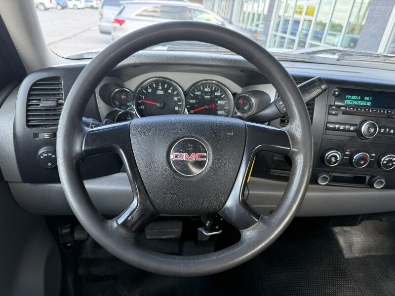 2008 GMC Sierra 3500HD Stake Flatbed WT Collinsville OK