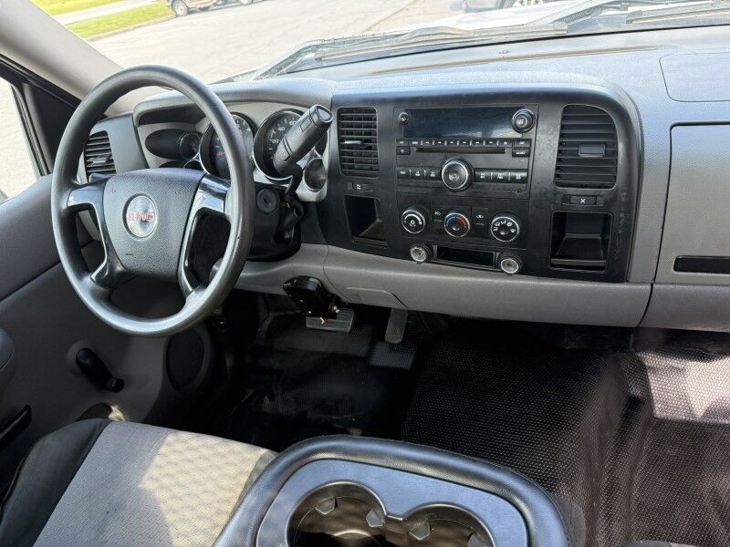 2008 GMC Sierra 3500HD Stake Flatbed WT Collinsville OK