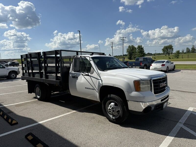 2008 GMC Sierra 3500HD Stake Flatbed WT Collinsville OK