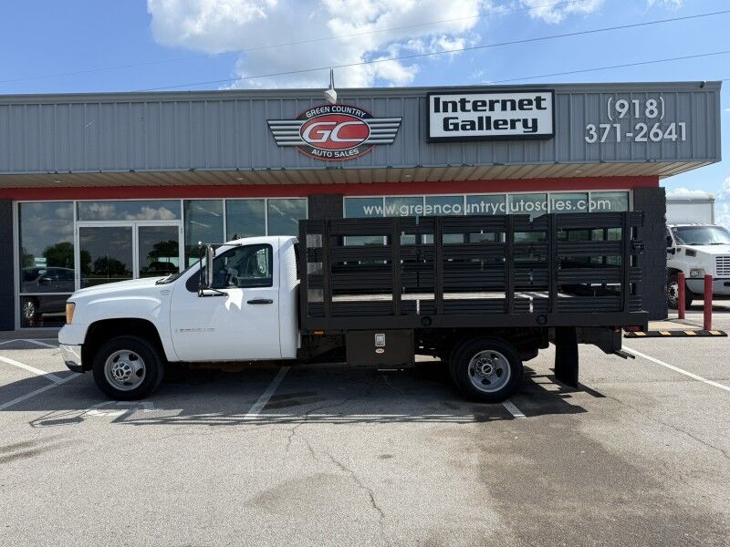 2008 GMC Sierra 3500HD Stake Flatbed WT Collinsville OK