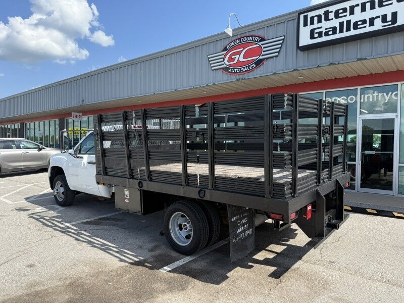 2008 GMC Sierra 3500HD Stake Flatbed WT Collinsville OK