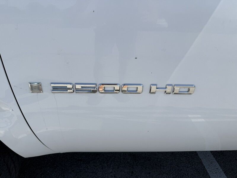 2008 GMC Sierra 3500HD Stake Flatbed WT Collinsville OK