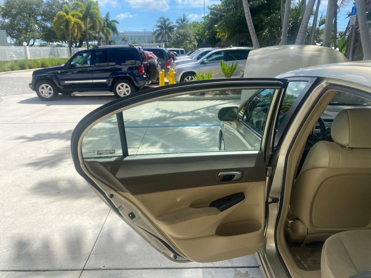 2008 Honda Civic Sdn LX LOW MILES 26,917 1 OWNER Pompano Beach FL