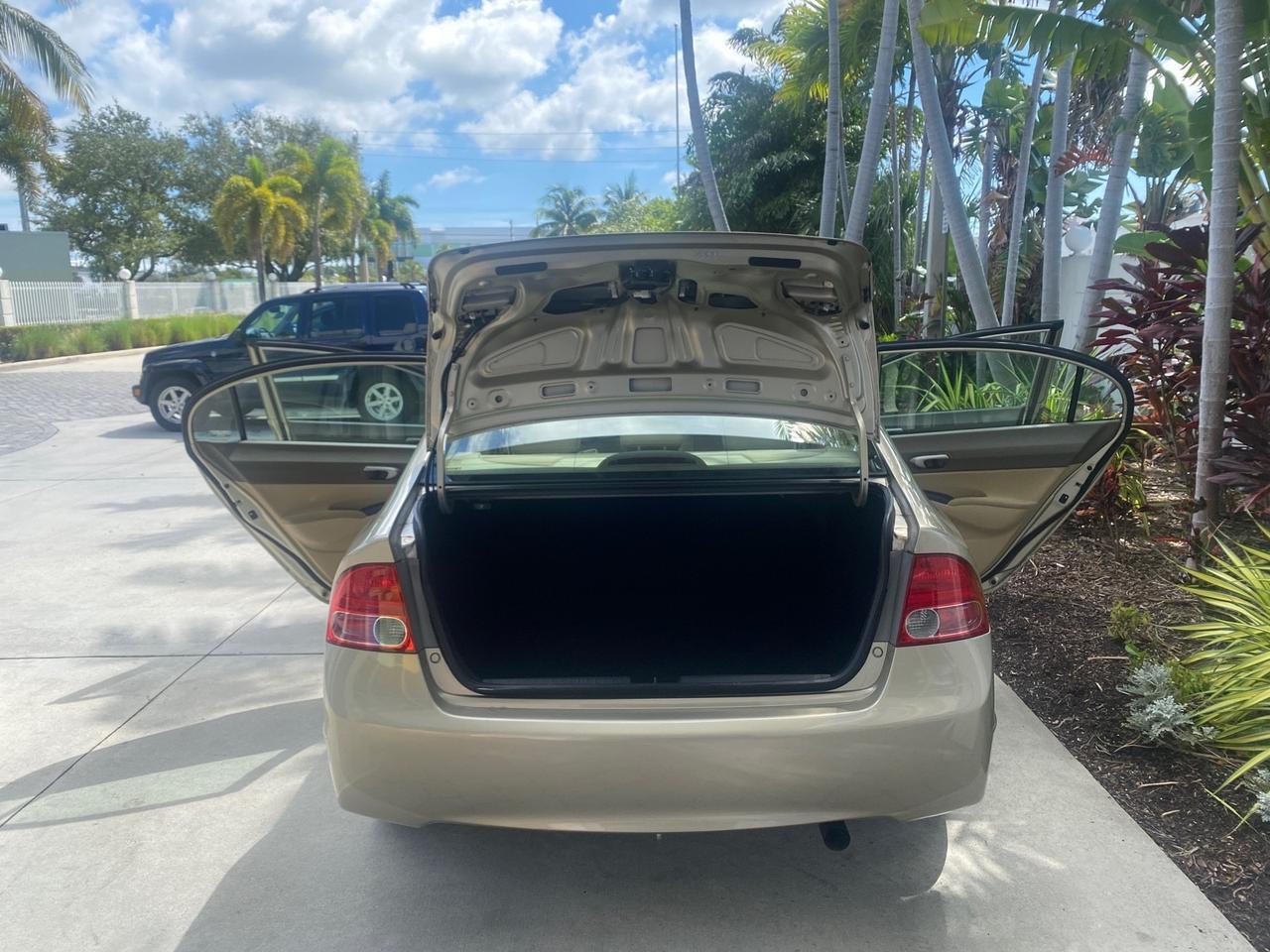 2008 Honda Civic Sdn LX LOW MILES 26,917 1 OWNER Pompano Beach FL