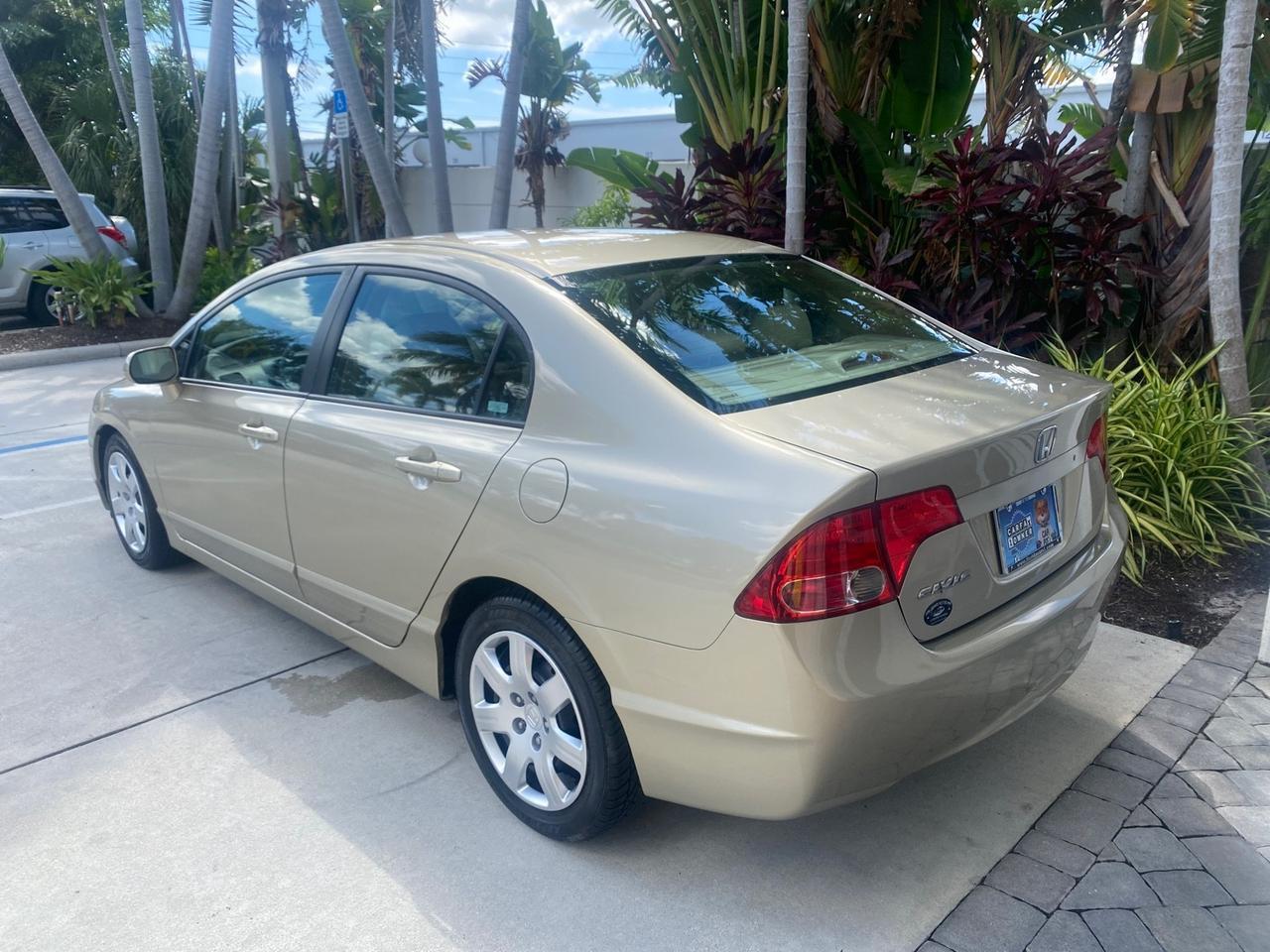 2008 Honda Civic Sdn LX LOW MILES 26,917 1 OWNER Pompano Beach FL