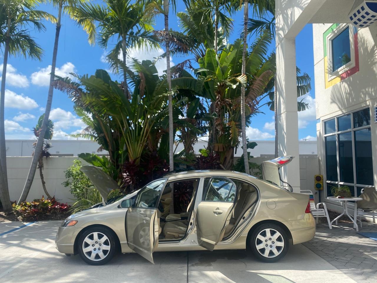 2008 Honda Civic Sdn LX LOW MILES 26,917 1 OWNER Pompano Beach FL