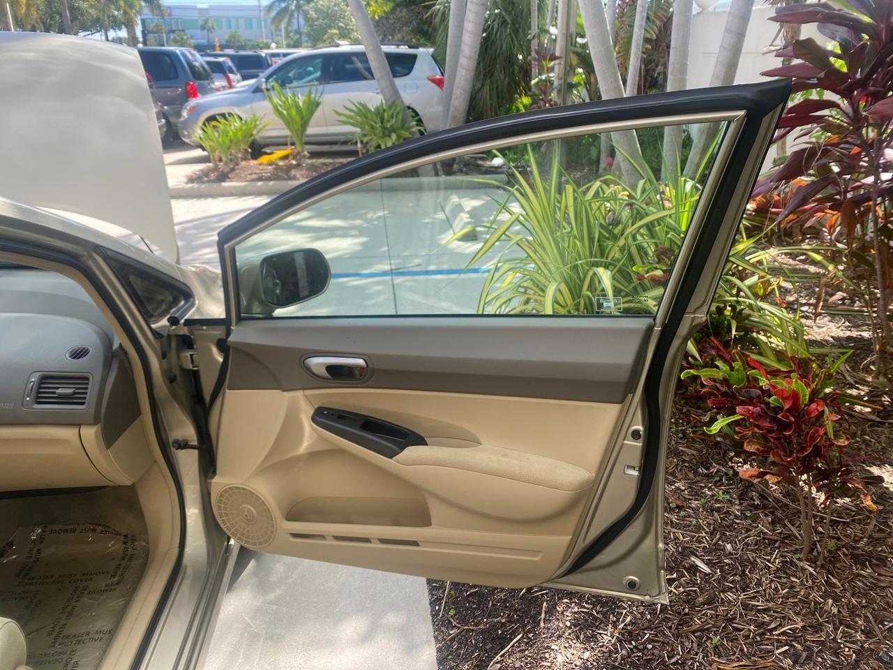 2008 Honda Civic Sdn LX LOW MILES 26,917 1 OWNER Pompano Beach FL