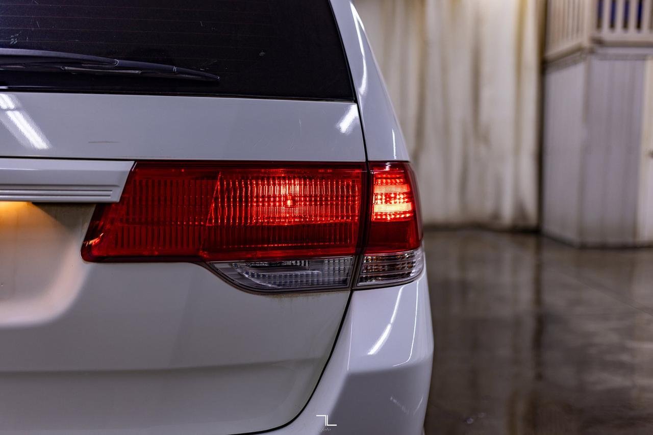 2008 Honda Odyssey LX 3rd Row Seats Red Deer AB