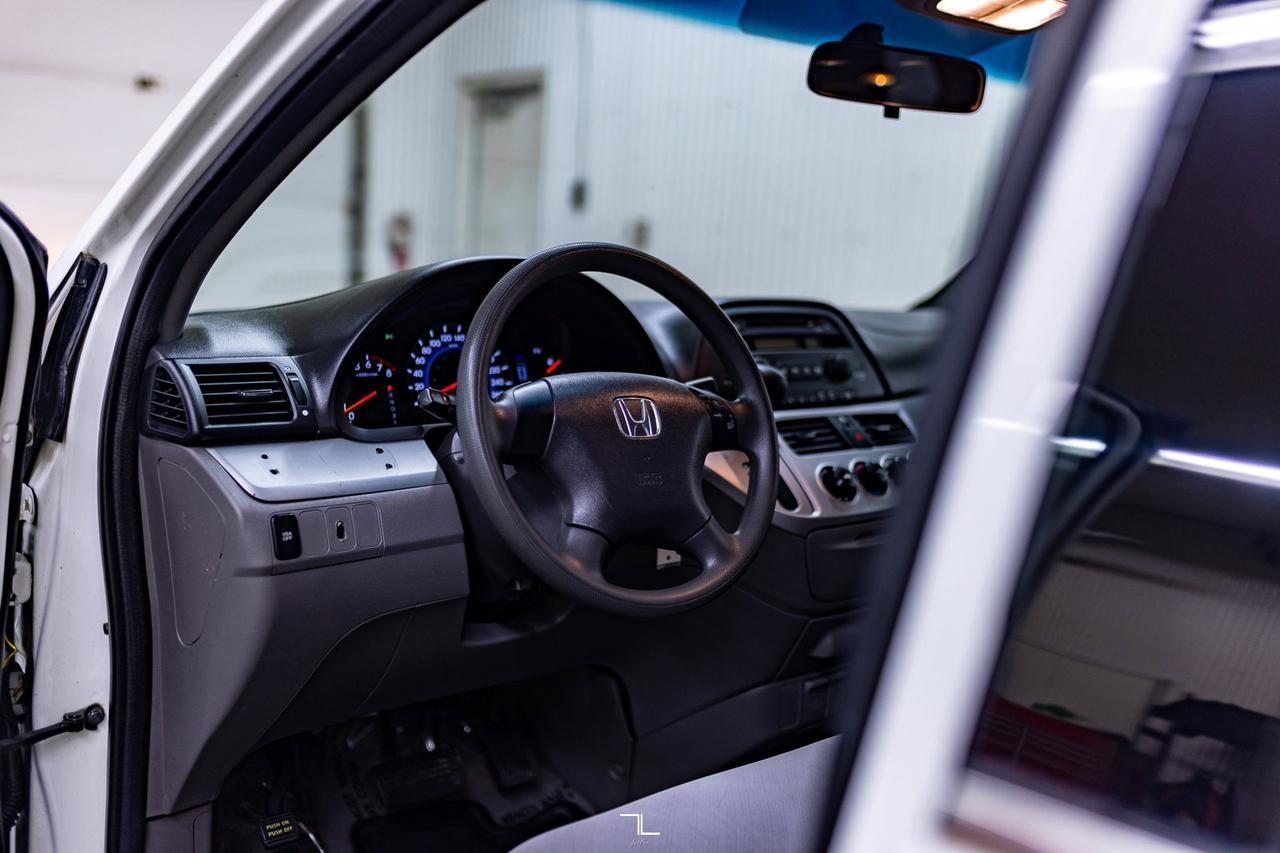 2008 Honda Odyssey LX 3rd Row Seats Red Deer AB