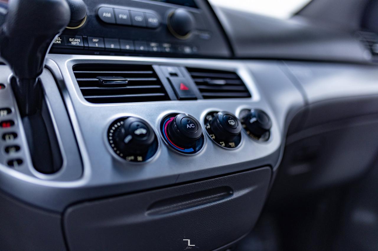 2008 Honda Odyssey LX 3rd Row Seats Red Deer AB