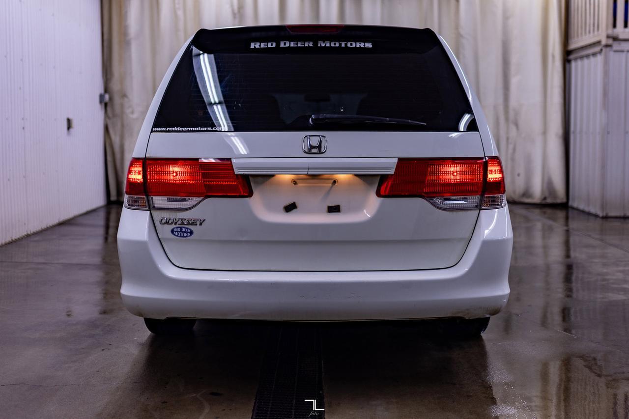 2008 Honda Odyssey LX 3rd Row Seats Red Deer AB