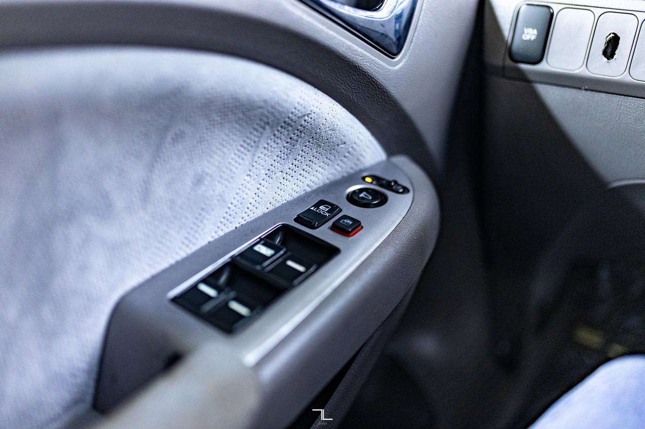 2008 Honda Odyssey LX 3rd Row Seats Red Deer AB