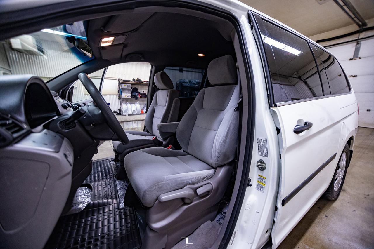 2008 Honda Odyssey LX 3rd Row Seats Red Deer AB