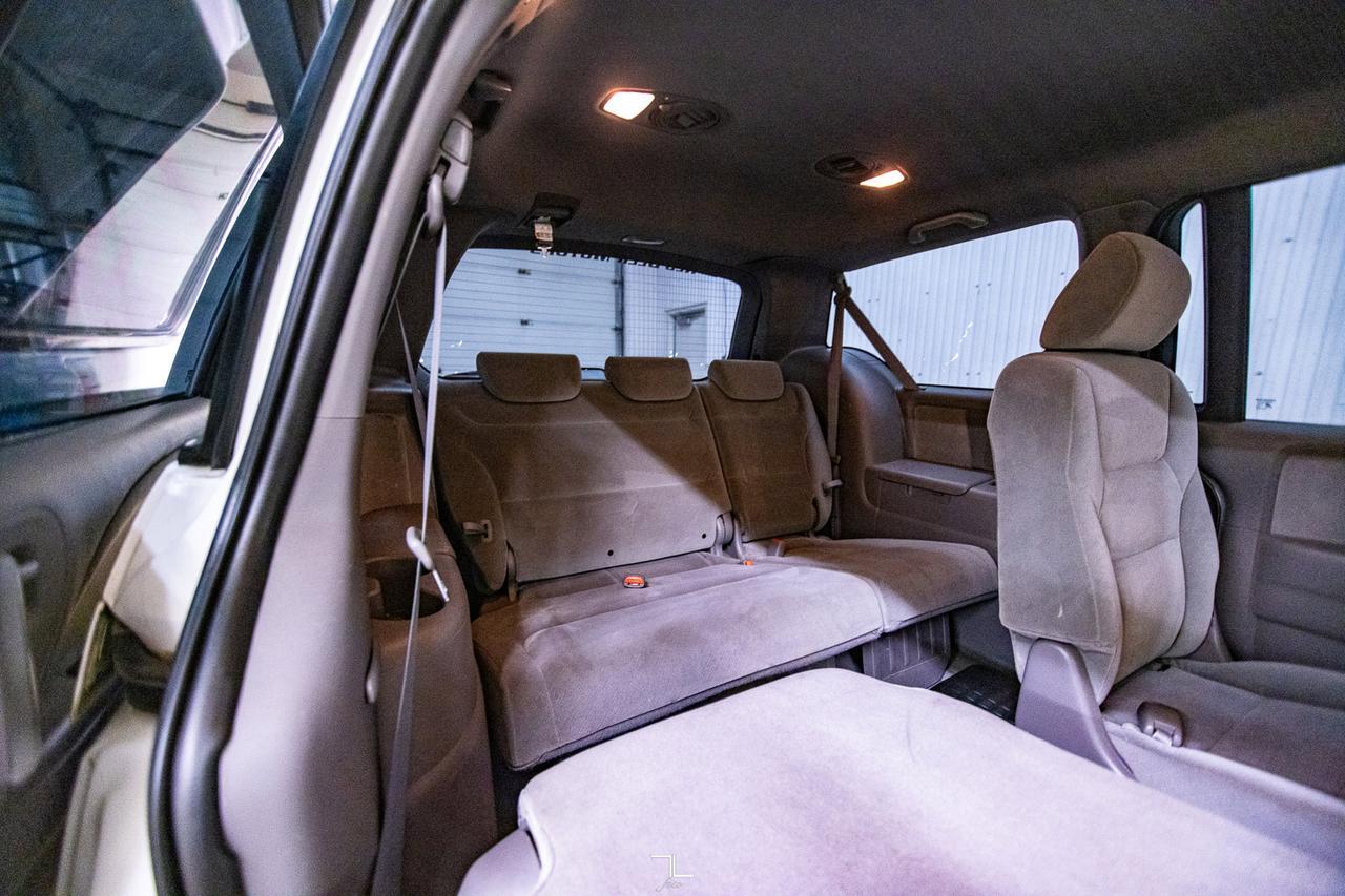 2008 Honda Odyssey LX 3rd Row Seats Red Deer AB