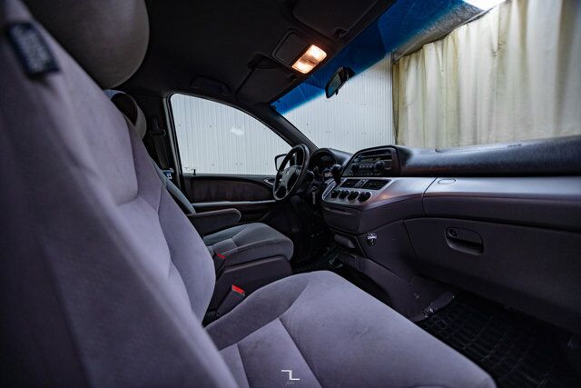 2008 Honda Odyssey LX 3rd Row Seats Red Deer AB