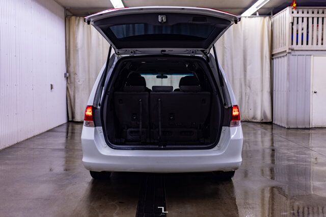 2008 Honda Odyssey LX 3rd Row Seats Red Deer AB