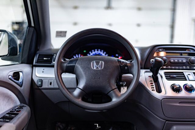 2008 Honda Odyssey LX 3rd Row Seats Red Deer AB