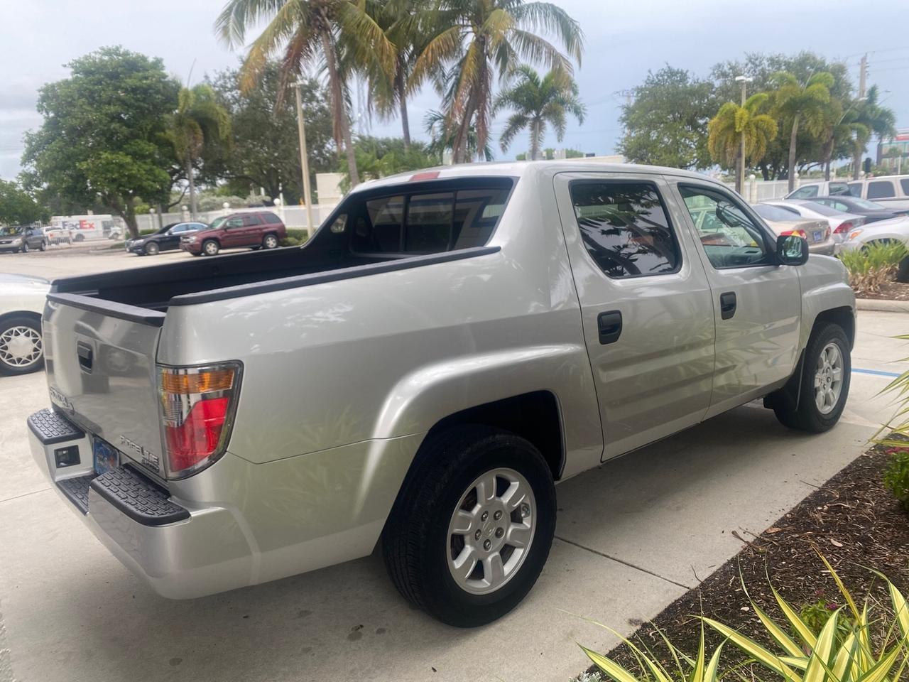 2008 Honda Ridgeline RT 4WD LOW MILES NO ACCIDENTS Pompano Beach FL