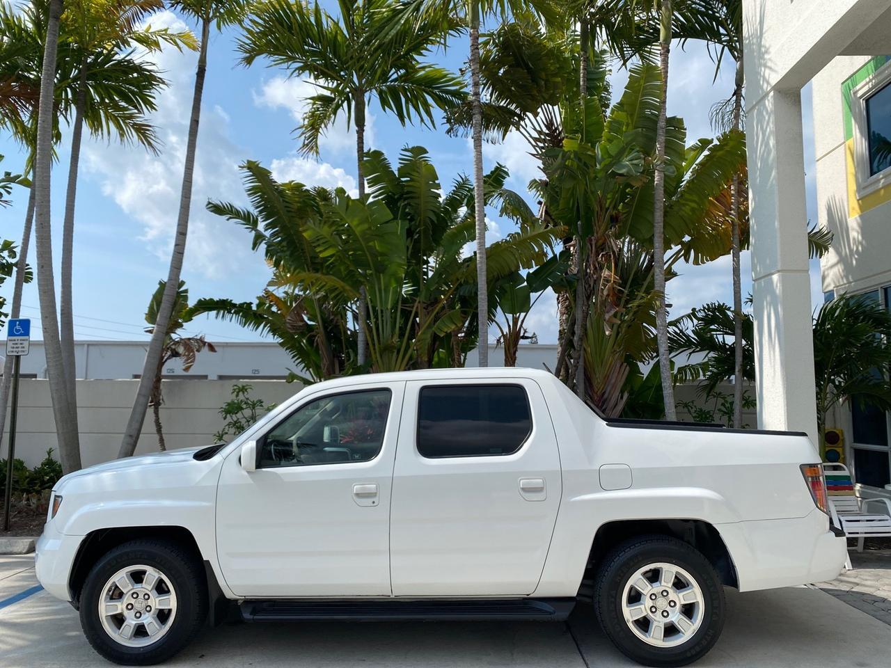 2008 Honda Ridgeline RTS 4WD LOW MILES 73,653 1 OWNER Pompano Beach FL