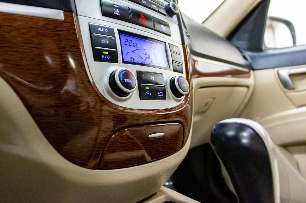 2008 Hyundai Santa Fe AWD Limited Leather Roof Red Deer AB