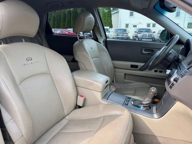 2008 INFINITI FX35  Whitehall PA