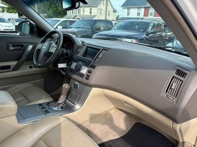 2008 INFINITI FX35  Whitehall PA