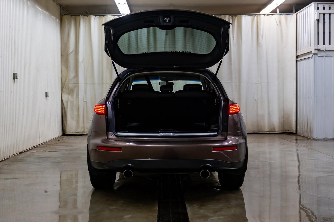 2008 Infiniti FX35 AWD Luxury Edition Leather Roof Nav Red Deer AB