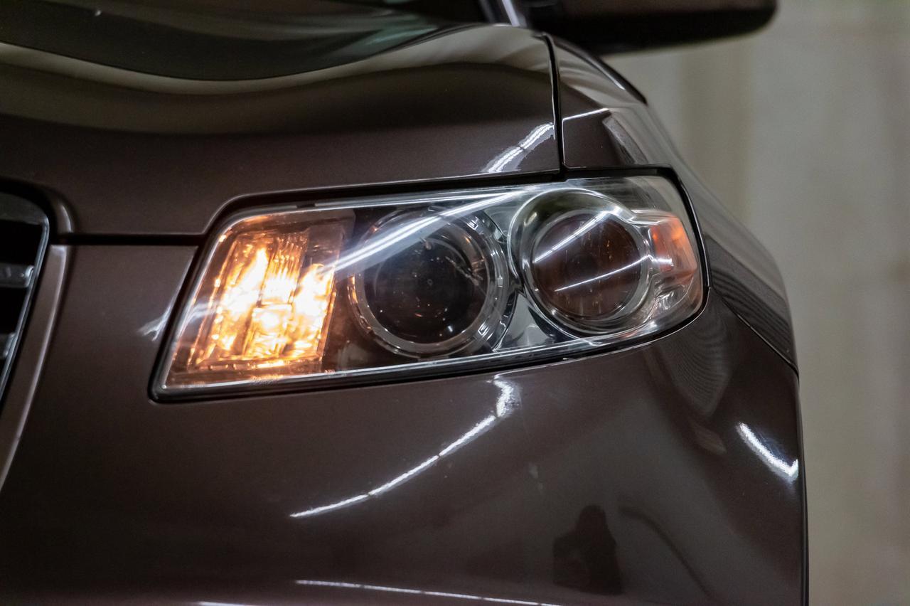 2008 Infiniti FX35 AWD Luxury Edition Leather Roof Nav Red Deer AB