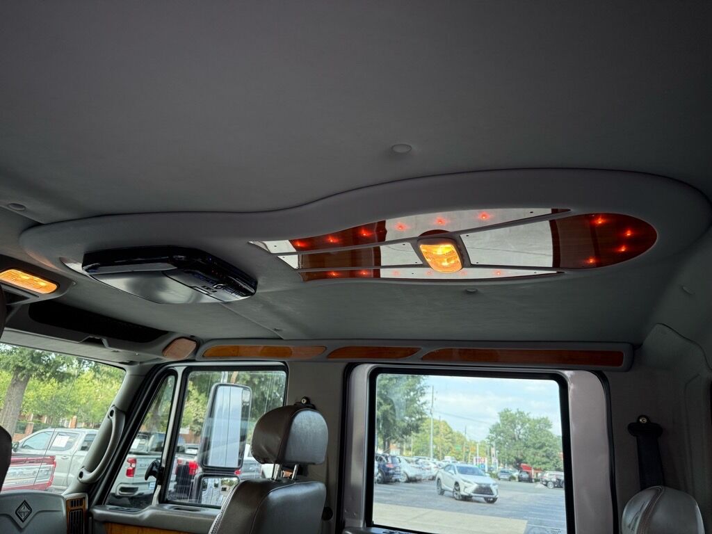 2008 International 4400 2 L HAULER TRUCK